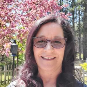 Meet your Posher, Melony